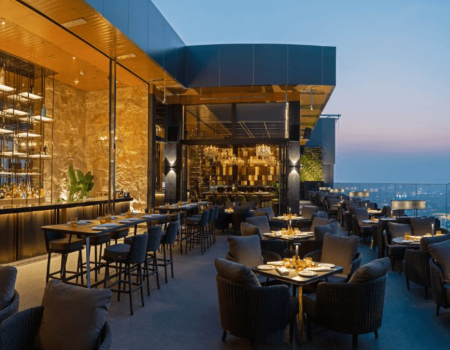 Experience Dining at HarborStay Grand’s Rooftop Restaurant