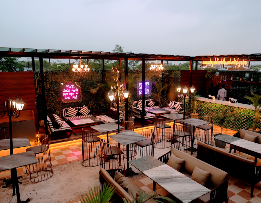 HarborStay Grand Rooftop Restaurant – Dine Above the Ordinary